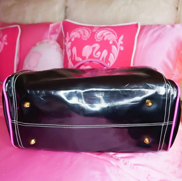 Sold - Picture 3 of 6